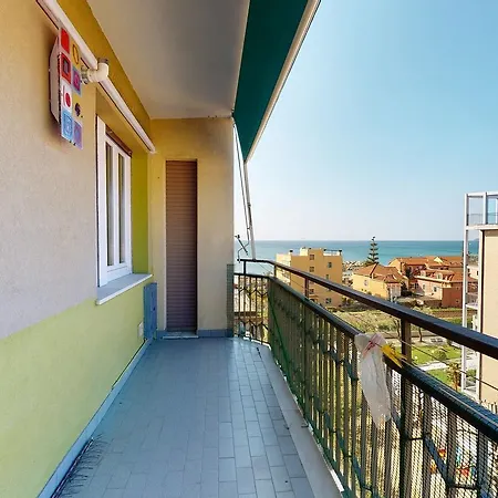 Loredana Pietra Ligure