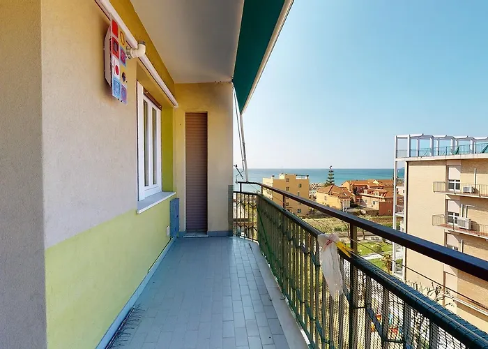 Loredana Pietra Ligure